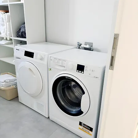 Sonniges Design-apartment Nahe Hamburg - Ruhe, Komfort & Kostenloses Parken