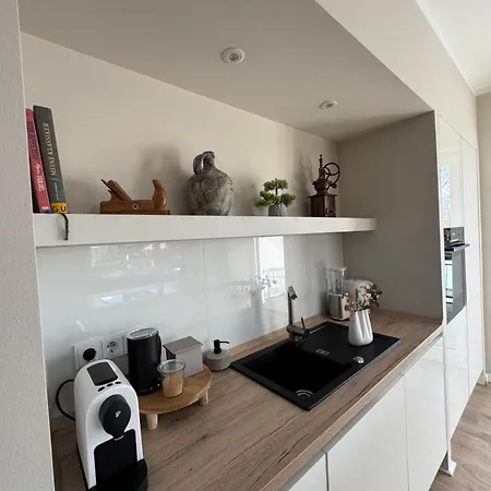 Sonniges Design-apartment Nahe Hamburg - Ruhe, Komfort & Kostenloses Parken Apartman